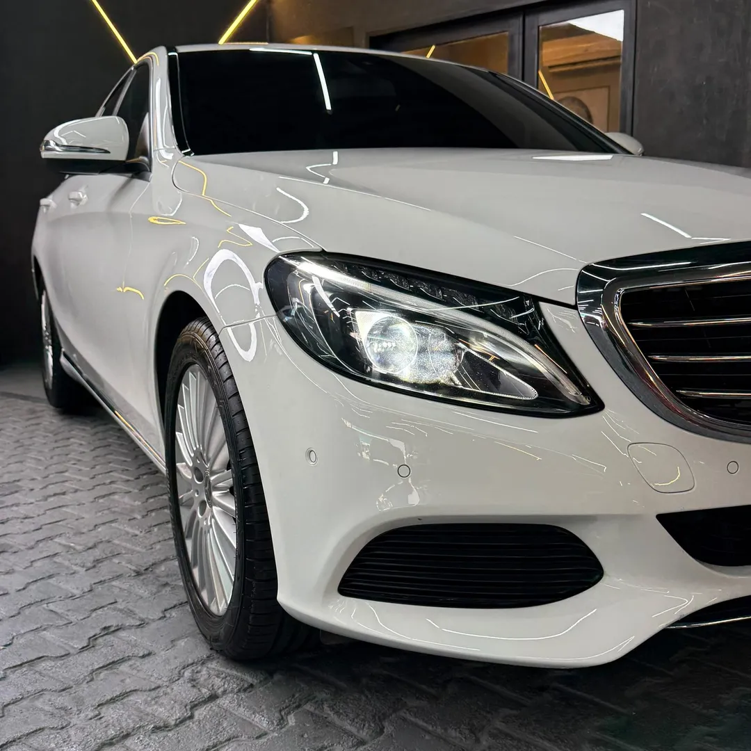 Mercedes-Benz C 180 2018, foto 2 de 7